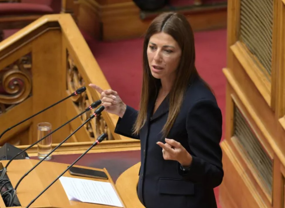 Ψηφίστηκε το ν/σ για τη σύσταση Ακαδημιών Επαγγελματικής Κατάρτισης μαζί με εταιρείες
